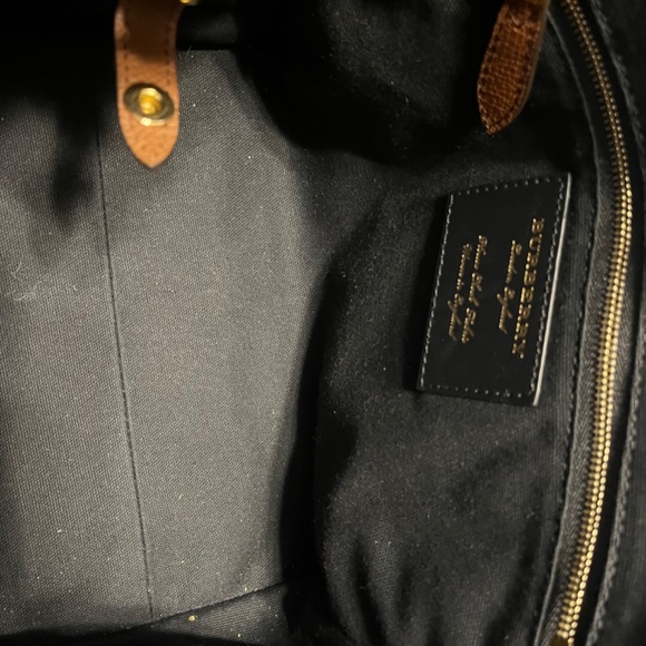 Burberry Tote Bag - Picture 5 of 6